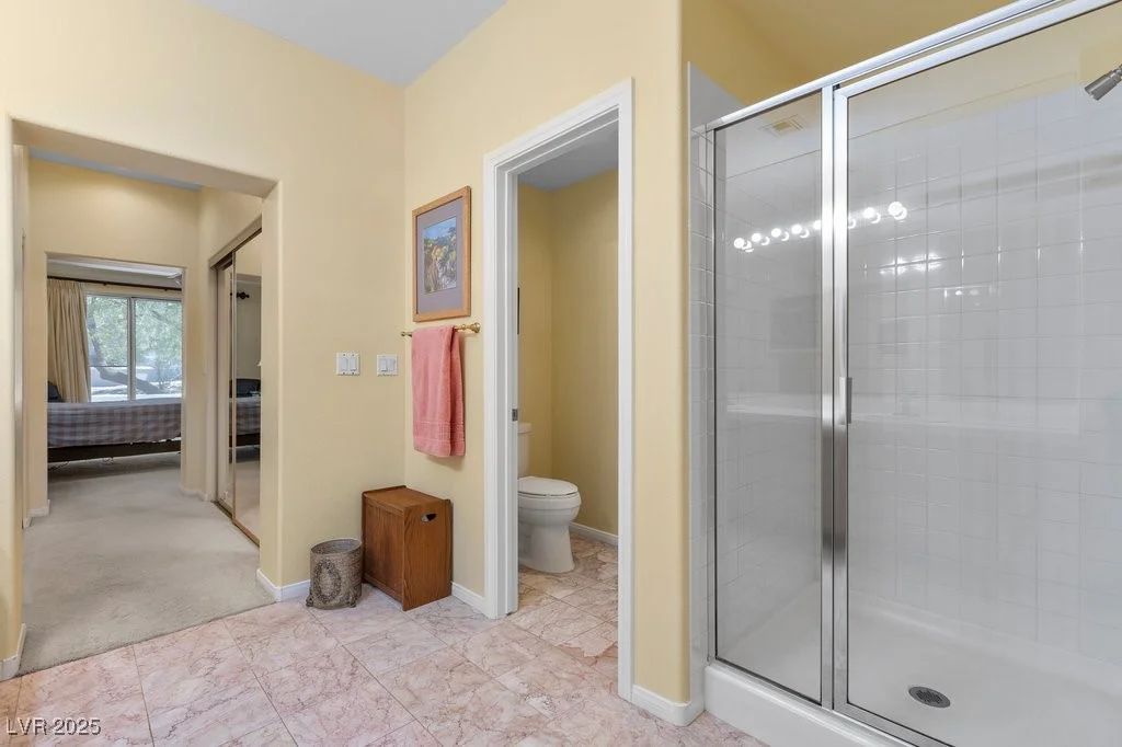 2033 Summer Spruce, Las Vegas, NV 89134