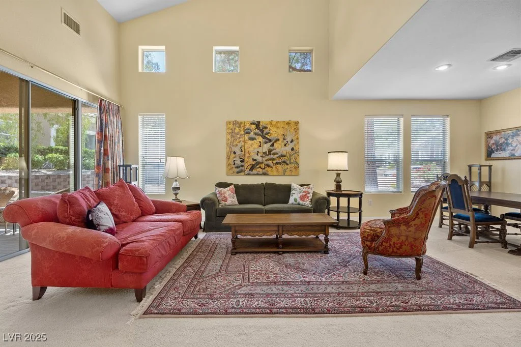 2033 Summer Spruce, Las Vegas, NV 89134
