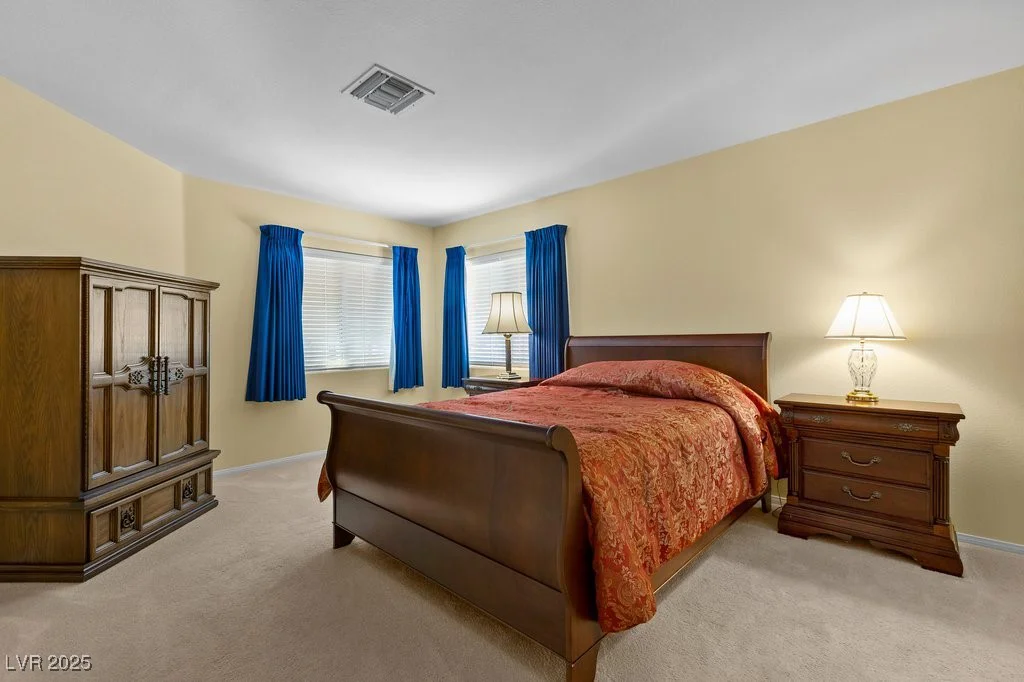 2033 Summer Spruce, Las Vegas, NV 89134