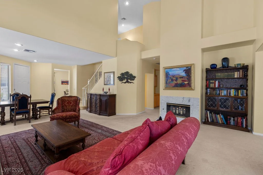 2033 Summer Spruce, Las Vegas, NV 89134