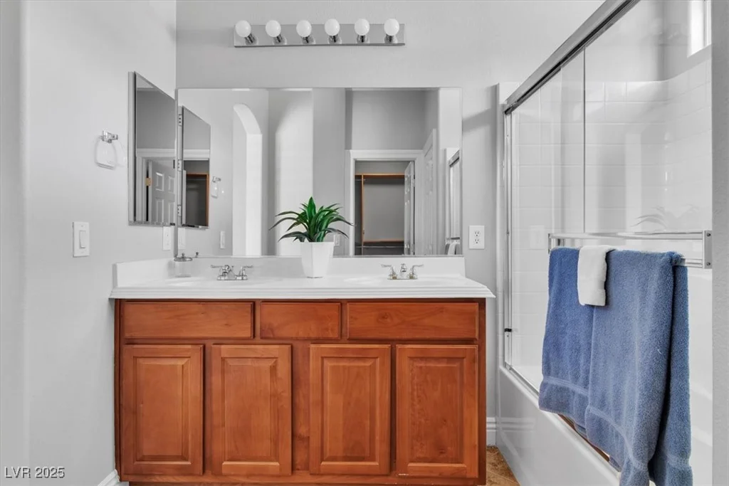 2271 Smokey Sky, Henderson, NV 89052