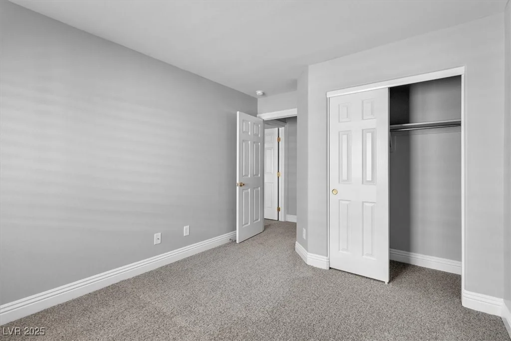 2271 Smokey Sky, Henderson, NV 89052