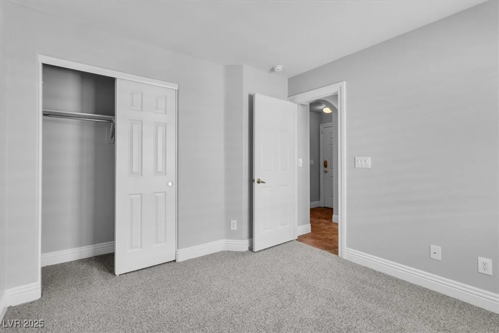 2271 Smokey Sky, Henderson, NV 89052