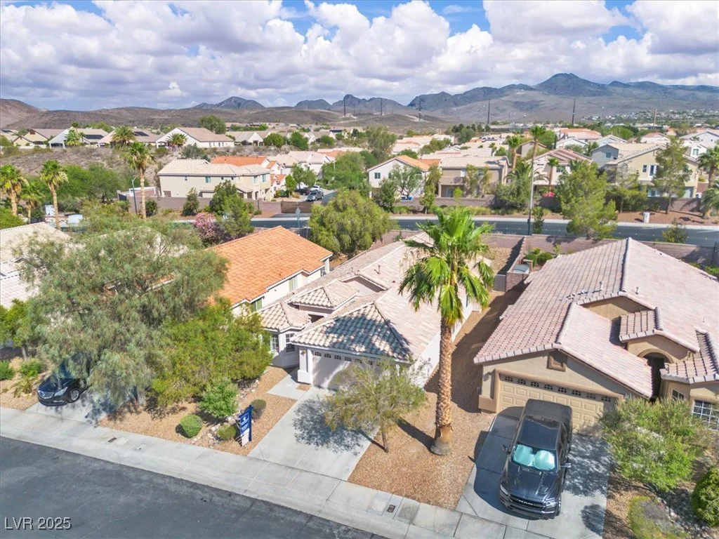 2271 Smokey Sky, Henderson, NV 89052