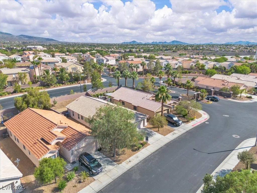 2271 Smokey Sky, Henderson, NV 89052