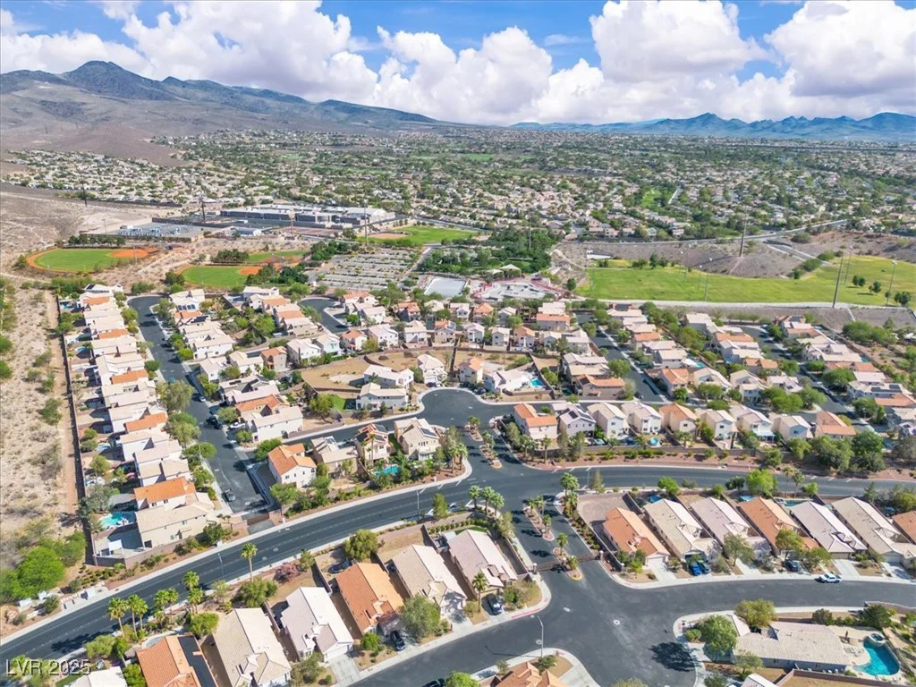 2271 Smokey Sky, Henderson, NV 89052