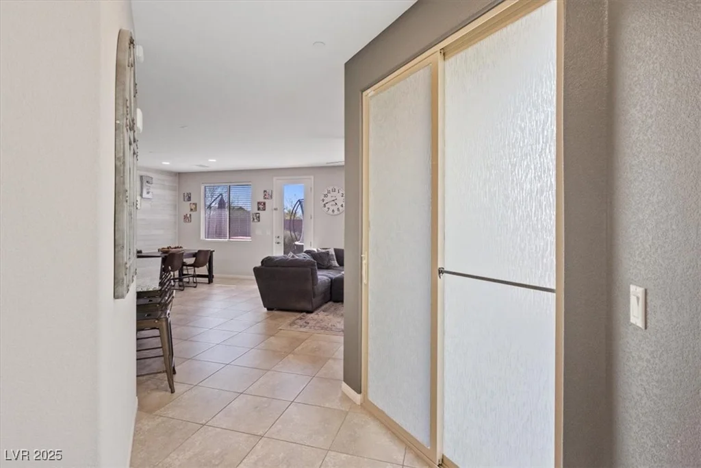 1266 Smokey Valley, Henderson, NV 89002