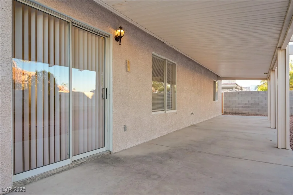 4704 Wild Oak, North Las Vegas, NV 89031