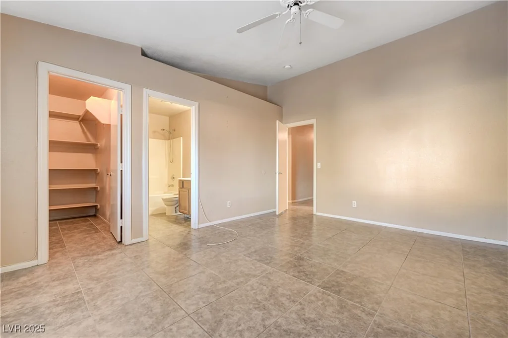 4704 Wild Oak, North Las Vegas, NV 89031