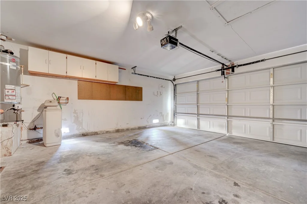4704 Wild Oak, North Las Vegas, NV 89031