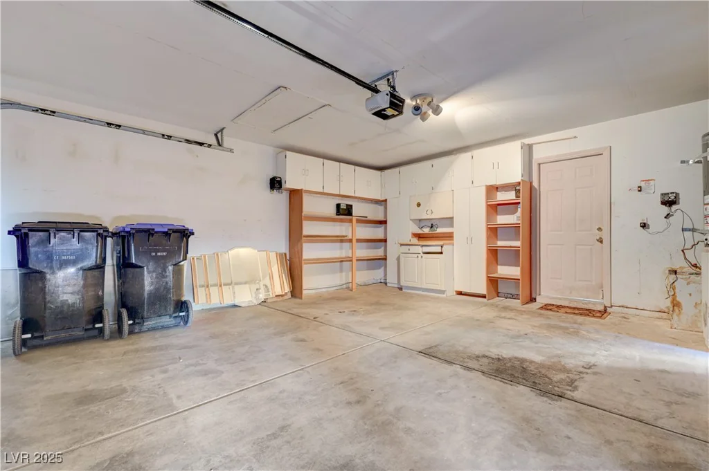 4704 Wild Oak, North Las Vegas, NV 89031