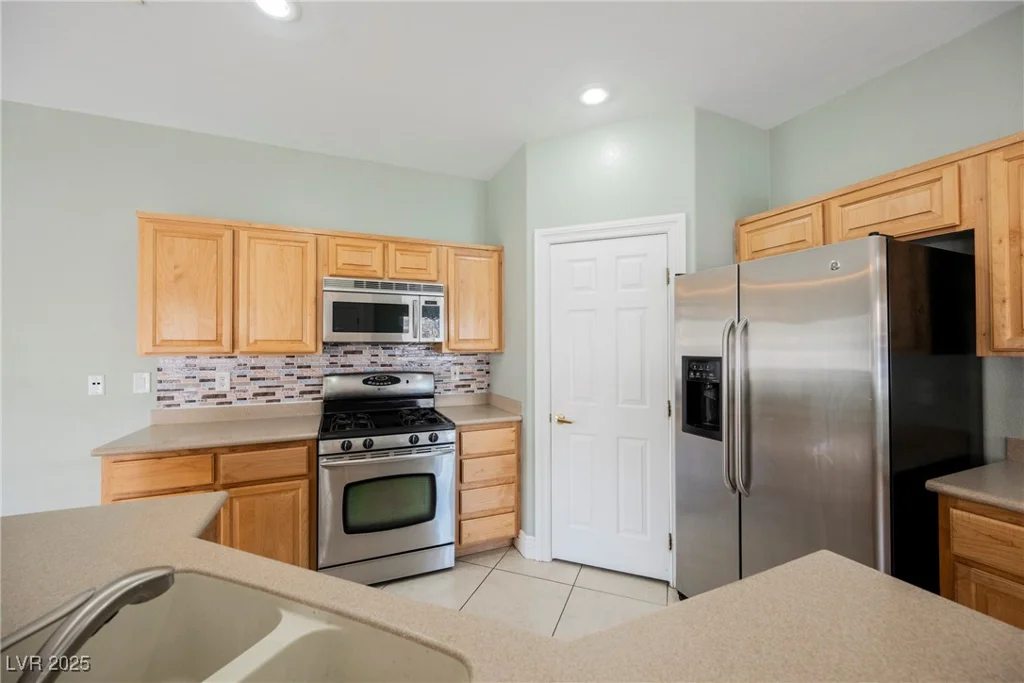 3312 Speckle Summer, North Las Vegas, NV 89084