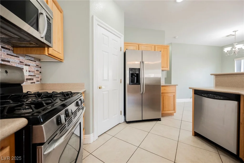 3312 Speckle Summer, North Las Vegas, NV 89084
