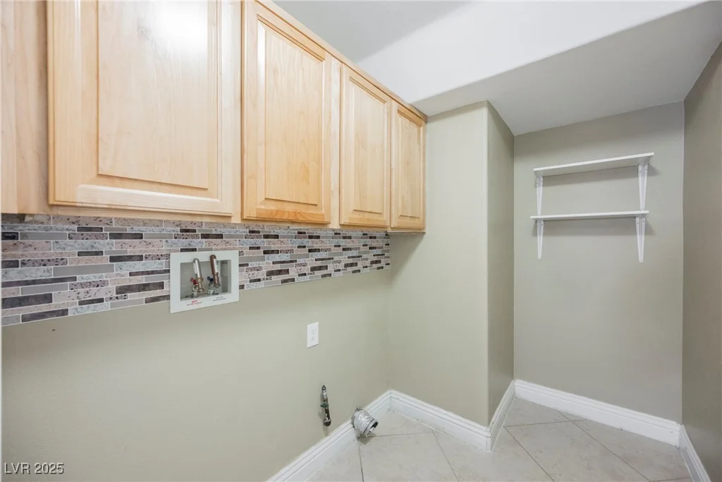 3312 Speckle Summer, North Las Vegas, NV 89084