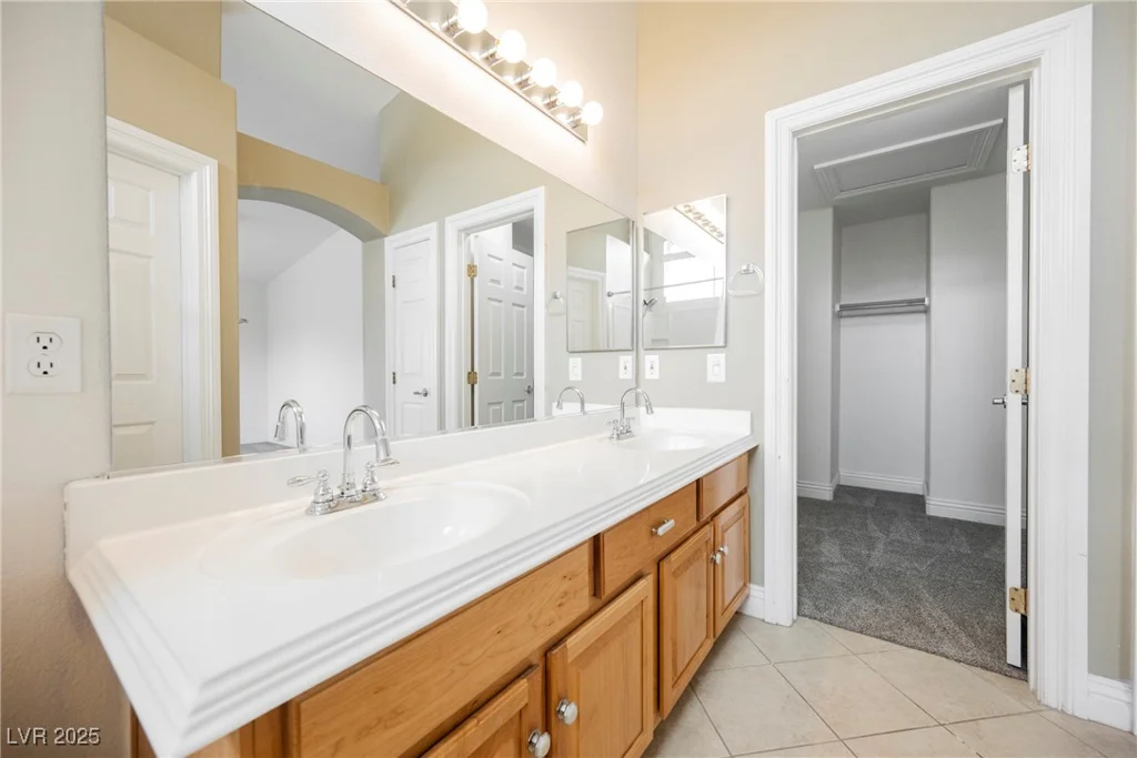 3312 Speckle Summer, North Las Vegas, NV 89084
