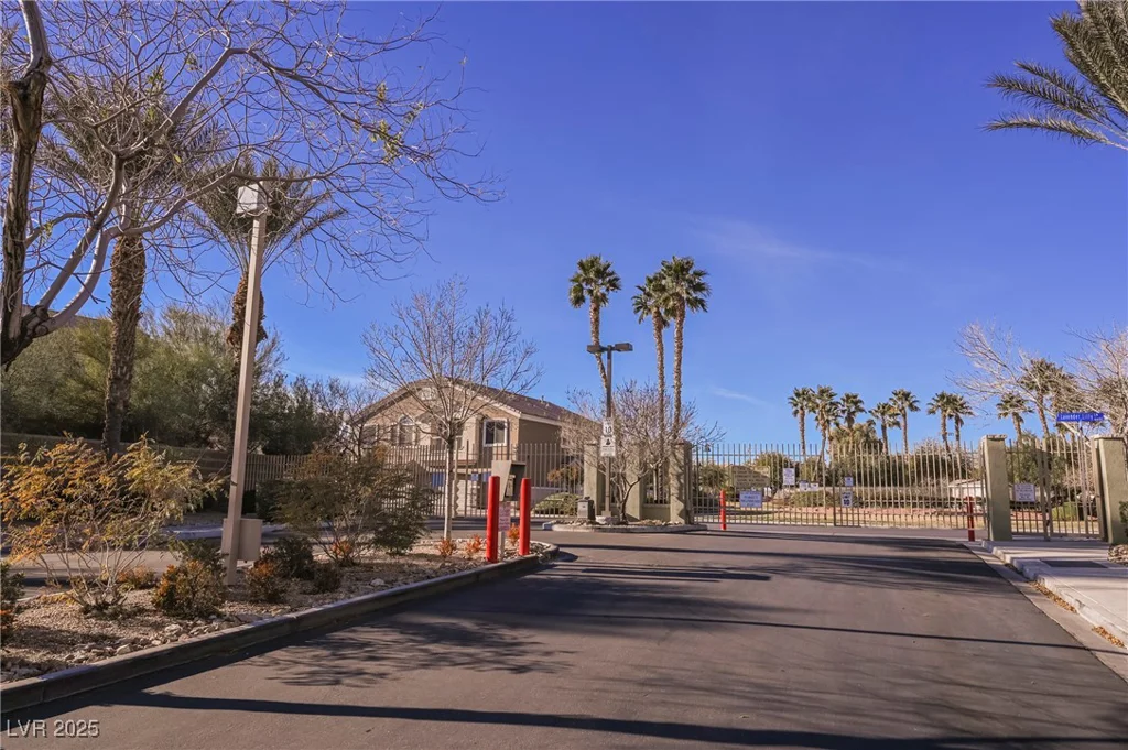 3312 Speckle Summer, North Las Vegas, NV 89084