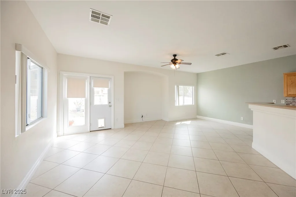 3312 Speckle Summer, North Las Vegas, NV 89084