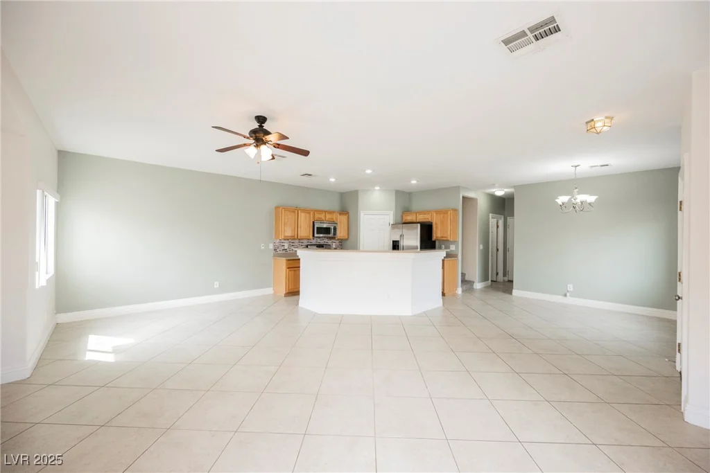 3312 Speckle Summer, North Las Vegas, NV 89084