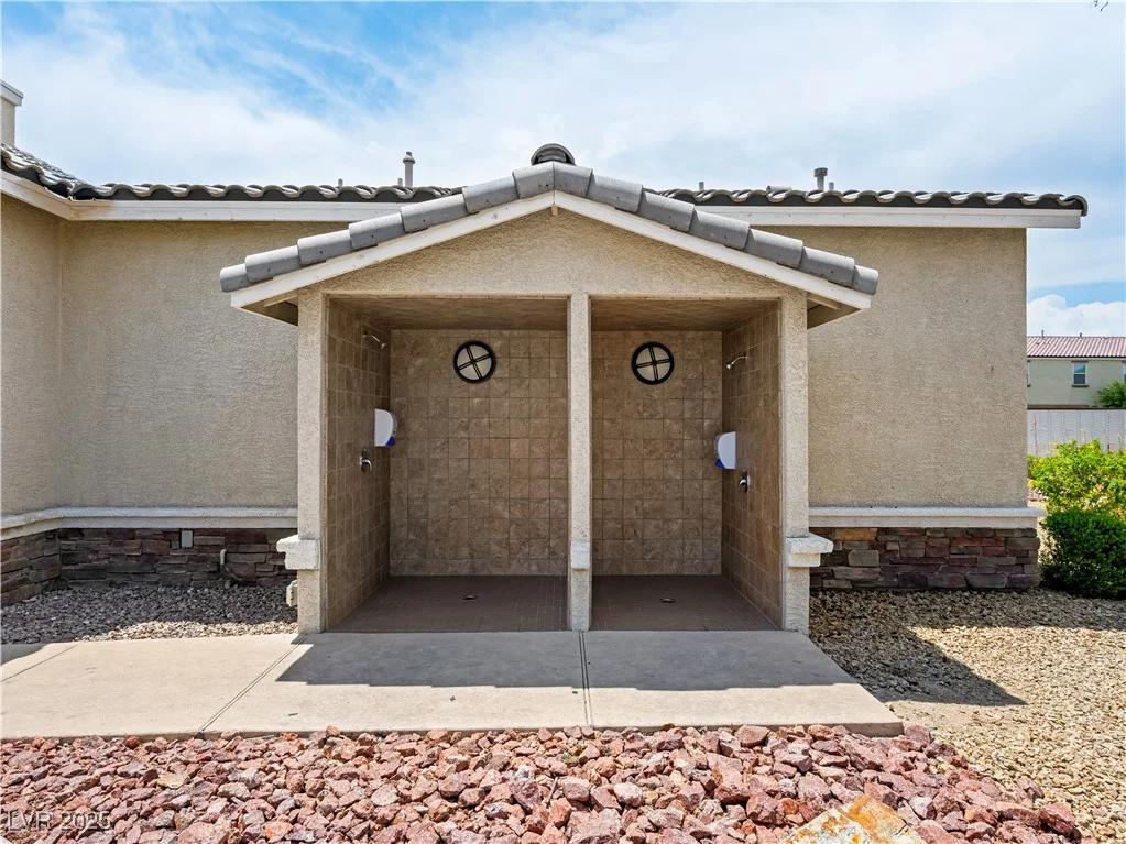 4563 Townwall, Las Vegas, NV 89115