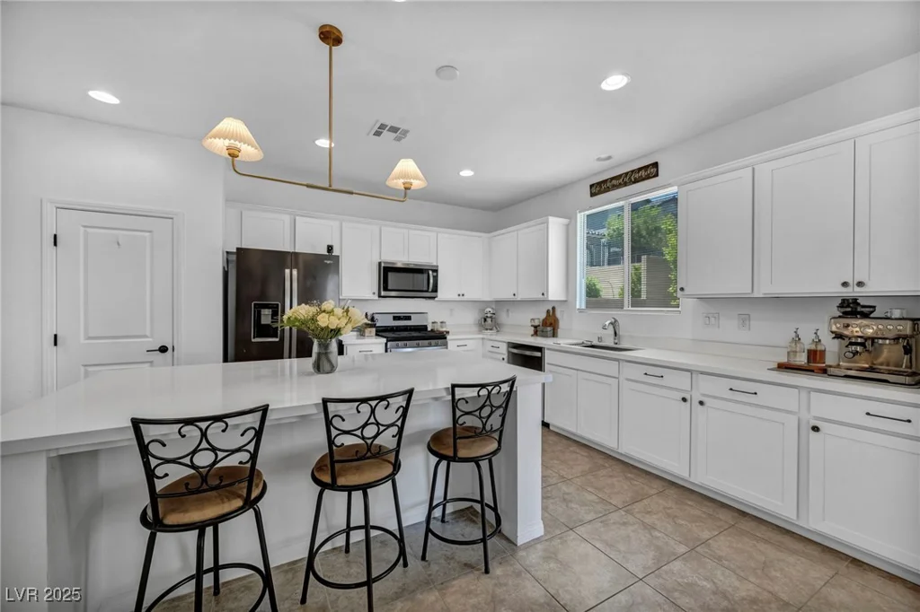 8055 Tank Loop, Las Vegas, NV 89166