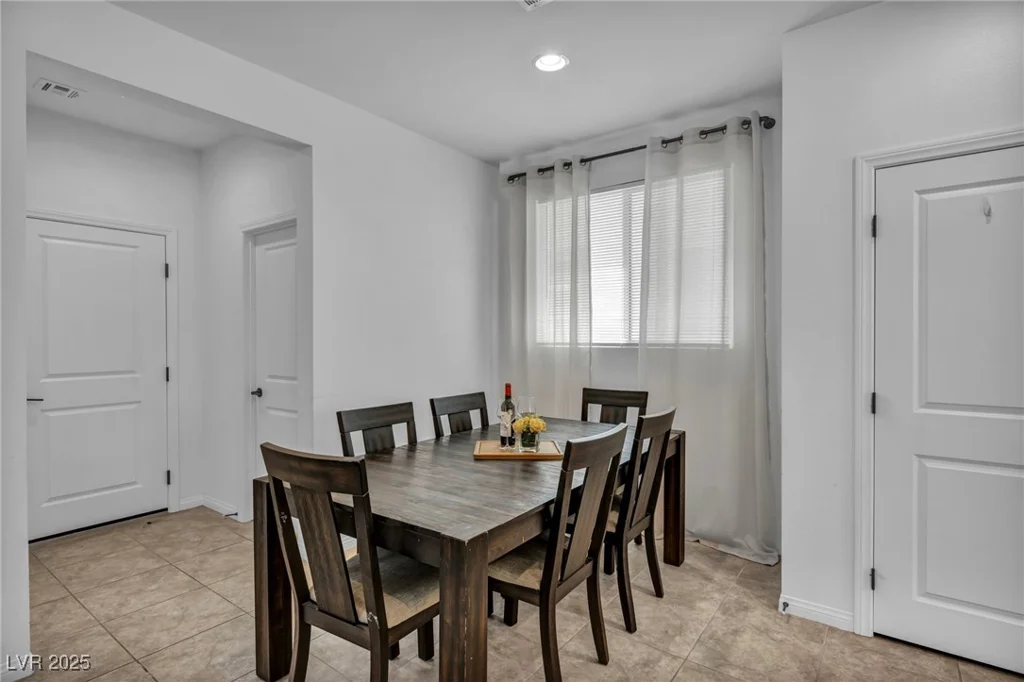 8055 Tank Loop, Las Vegas, NV 89166