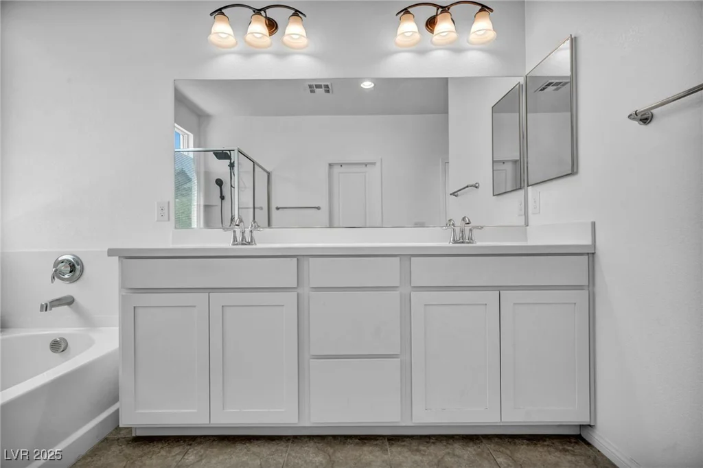 8055 Tank Loop, Las Vegas, NV 89166