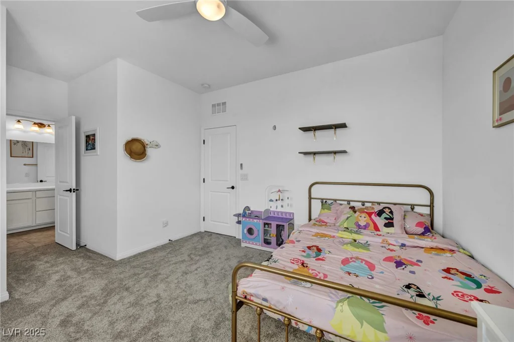 8055 Tank Loop, Las Vegas, NV 89166