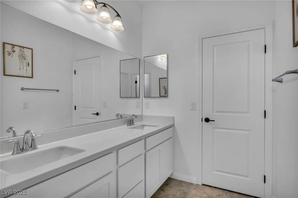 8055 Tank Loop, Las Vegas, NV 89166