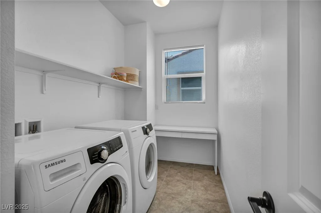 8055 Tank Loop, Las Vegas, NV 89166