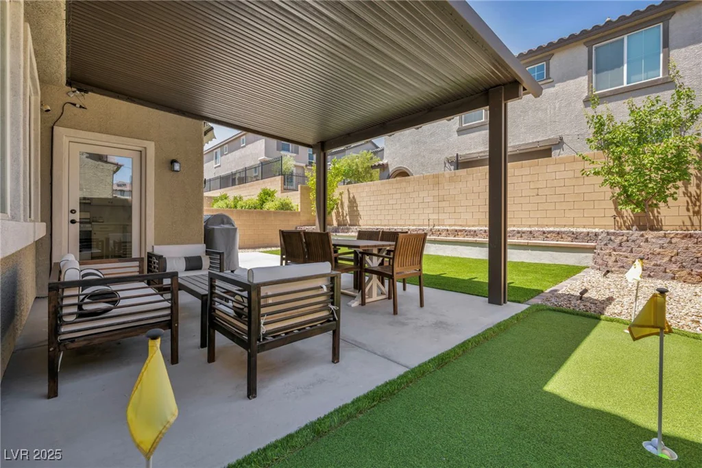 8055 Tank Loop, Las Vegas, NV 89166