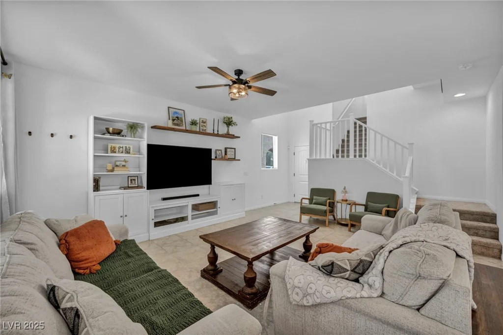 8055 Tank Loop, Las Vegas, NV 89166