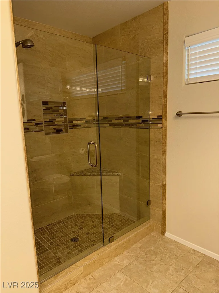 10321 Birch Bluff, Las Vegas, NV 89145