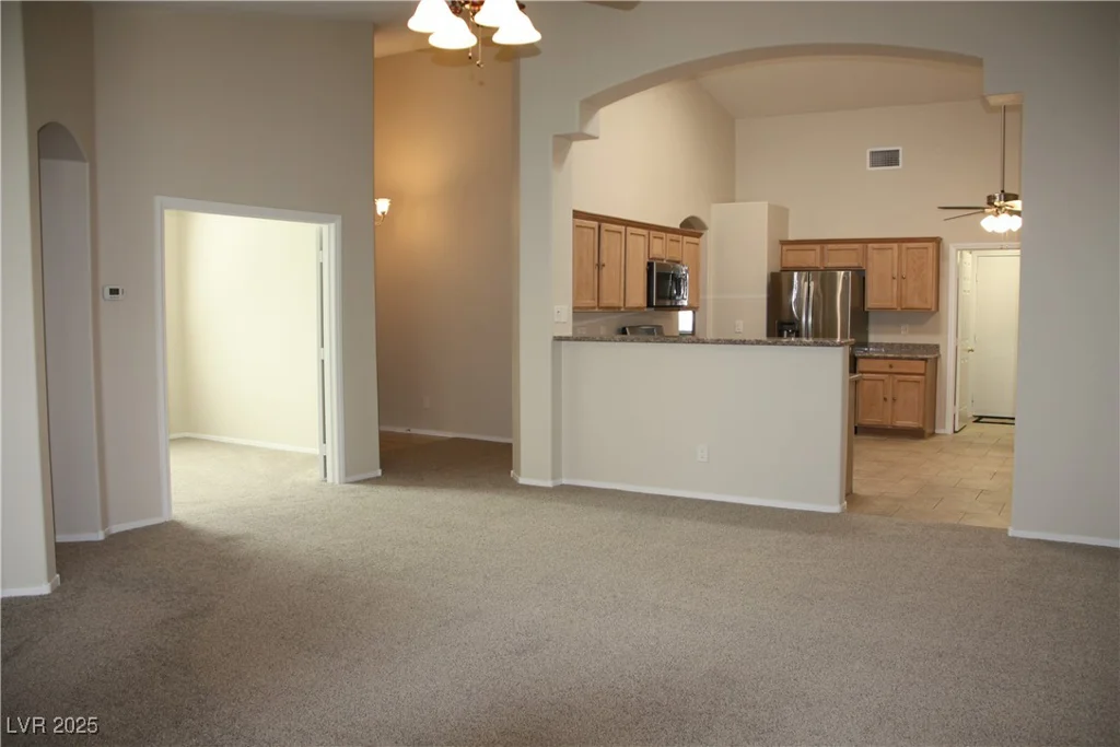 10321 Birch Bluff, Las Vegas, NV 89145