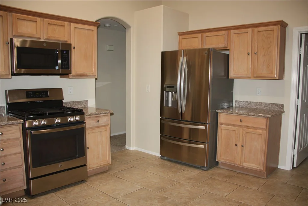 10321 Birch Bluff, Las Vegas, NV 89145