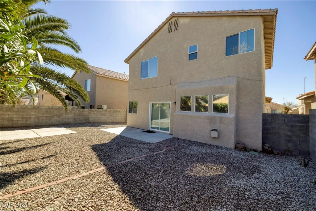7836 Pinnochio, Las Vegas, NV 89131