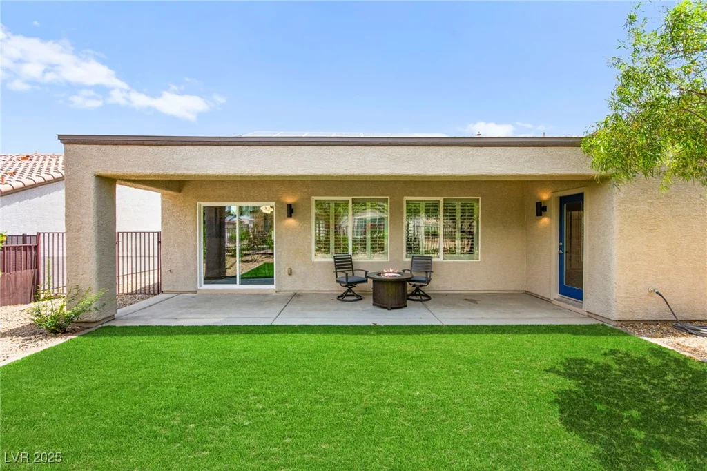 2227 Garden City, Henderson, NV 89052