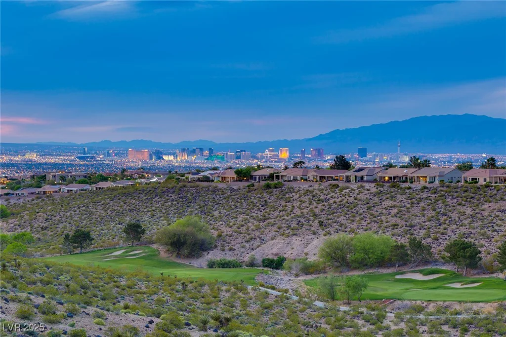 2227 Garden City, Henderson, NV 89052