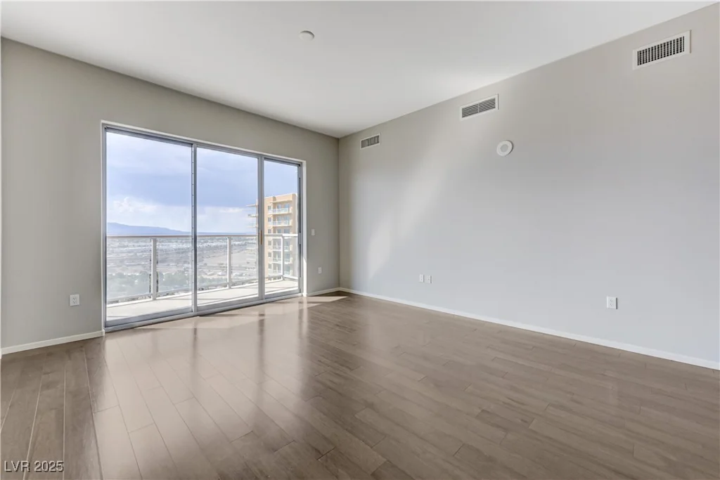 8255 LAS VEGAS, Las Vegas, NV 89123