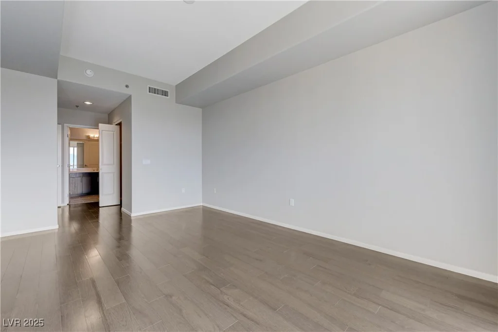 8255 LAS VEGAS, Las Vegas, NV 89123