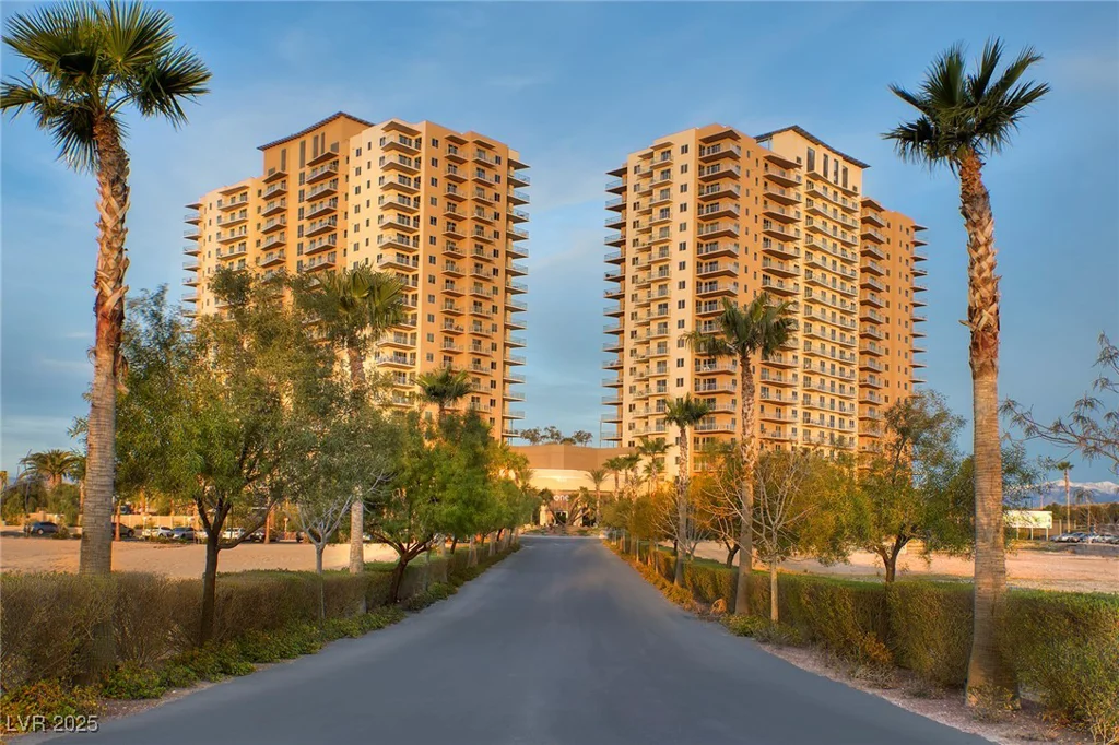 8255 LAS VEGAS, Las Vegas, NV 89123