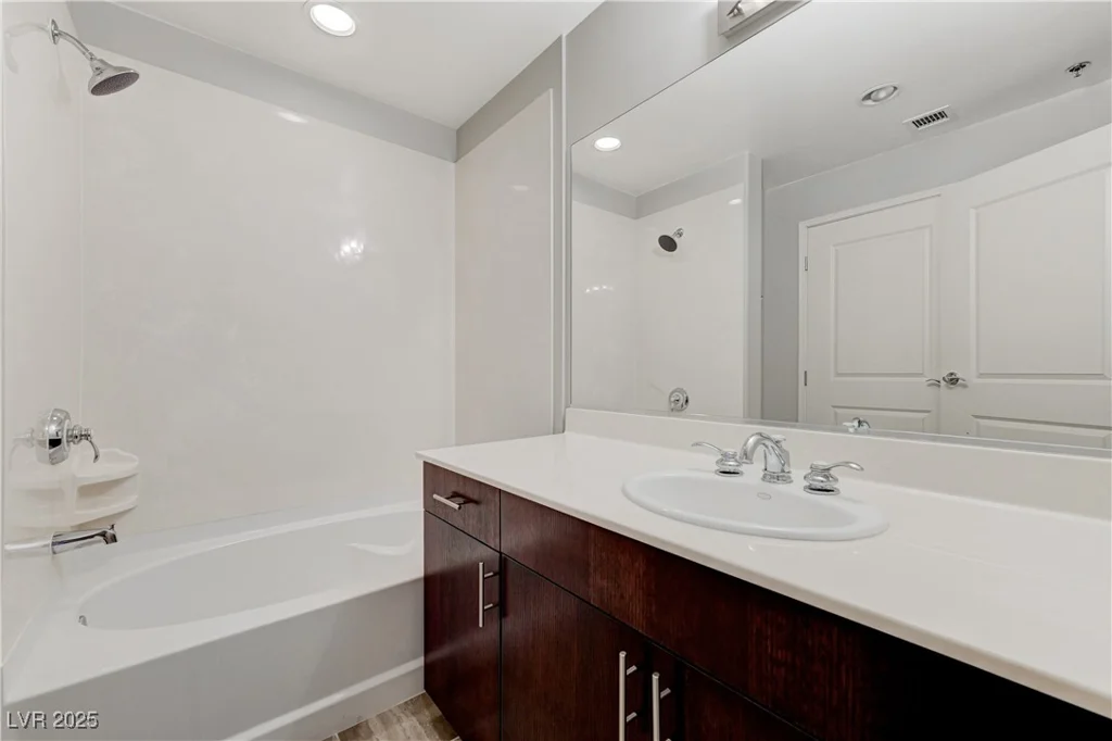 8255 LAS VEGAS, Las Vegas, NV 89123