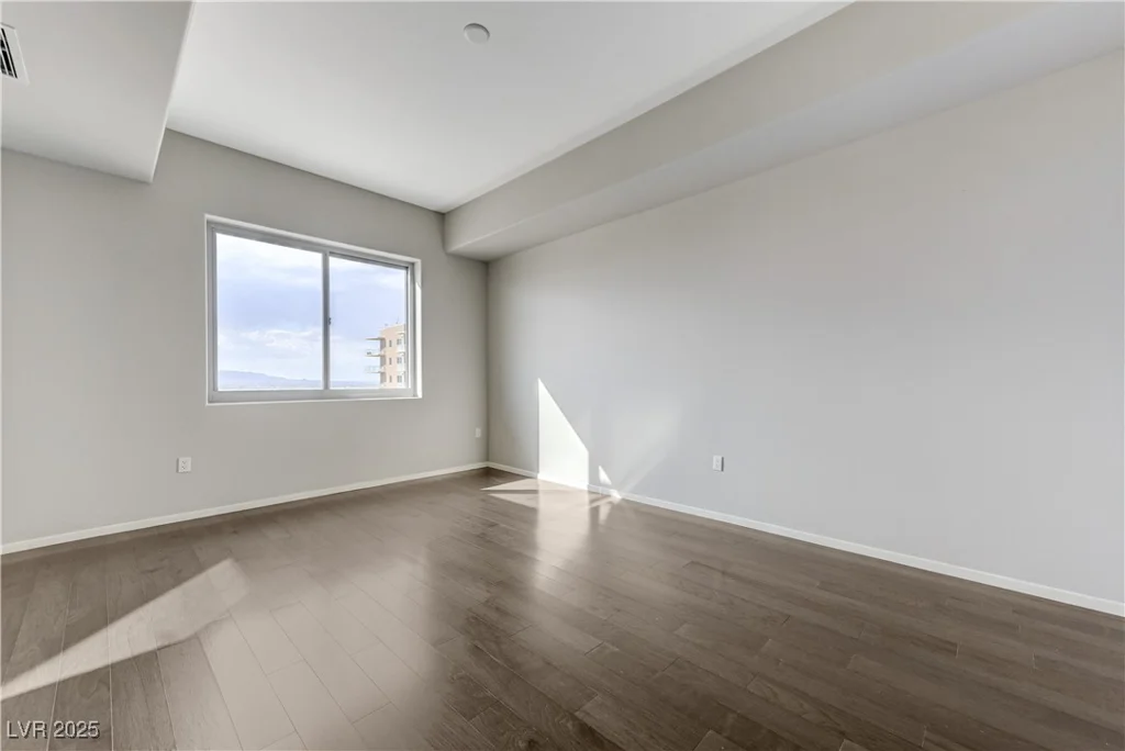 8255 LAS VEGAS, Las Vegas, NV 89123
