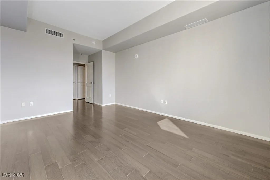 8255 LAS VEGAS, Las Vegas, NV 89123