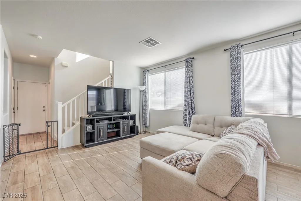 5232 Pendergrass, North Las Vegas, NV 89081