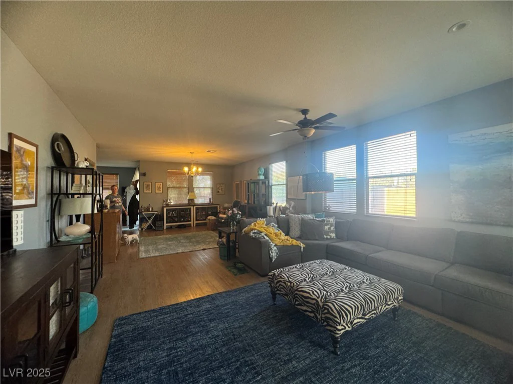 6756 Sea Swallow, North Las Vegas, NV 89084