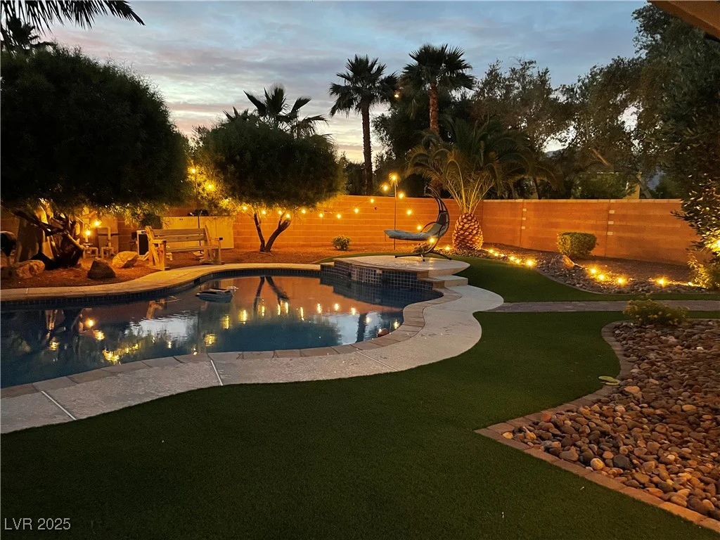 6756 Sea Swallow, North Las Vegas, NV 89084