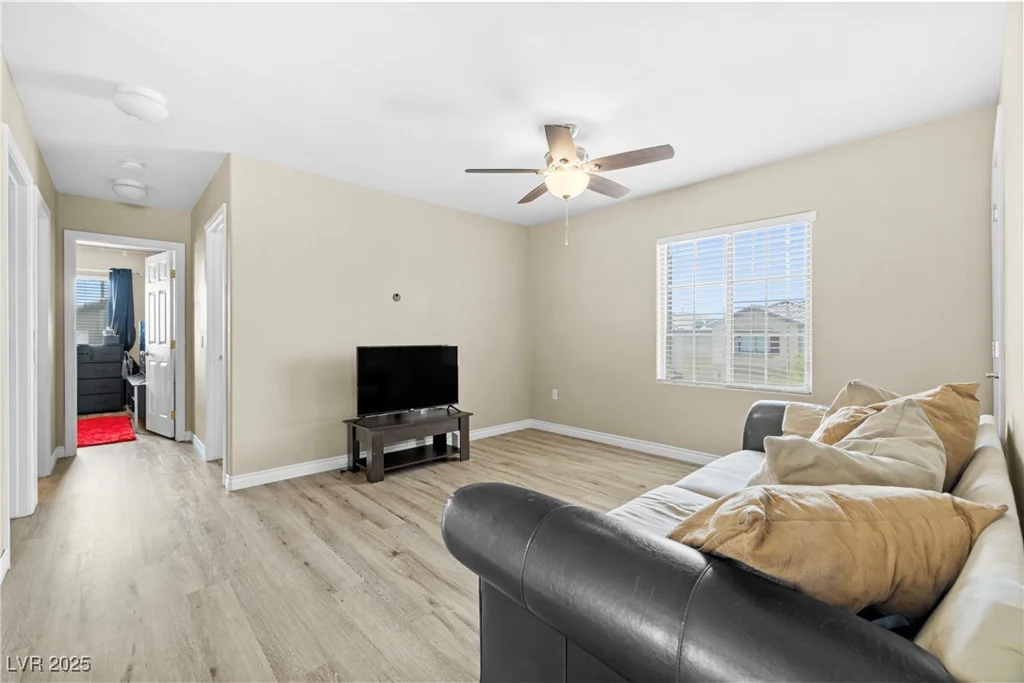 7868 Territorial, Las Vegas, NV 89149