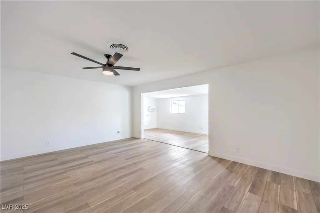 5203 Treasure, Las Vegas, NV 89122
