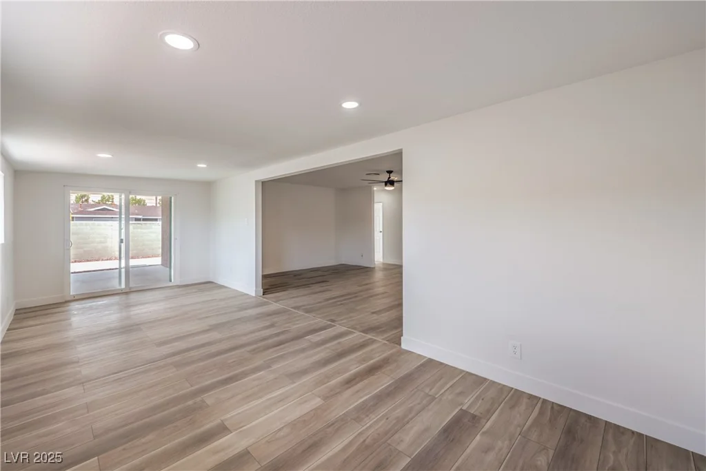 5203 Treasure, Las Vegas, NV 89122