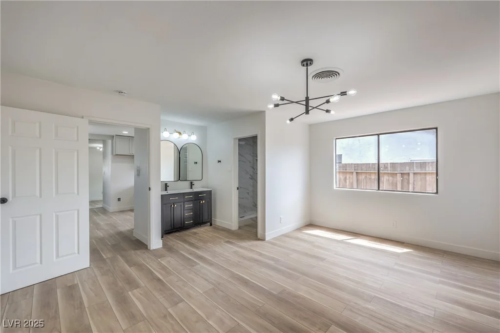 5203 Treasure, Las Vegas, NV 89122